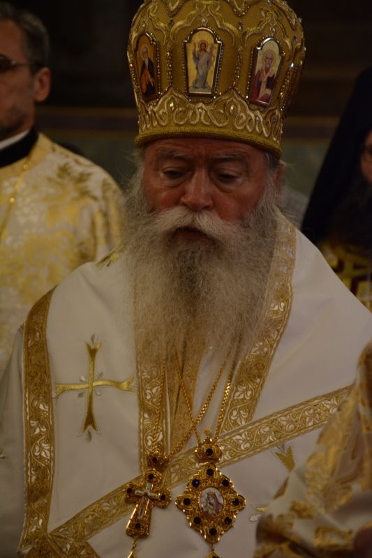 Българската патриаршия остава посредник в отношенията между македонската и останалите поместни православни църкви