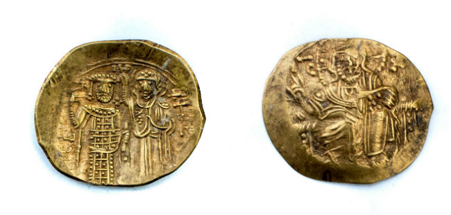 Открита е първата златна монета в Лютица