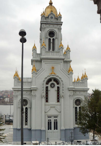 120 години българска Желязна църква „Свети Стефан“ в Истанбул