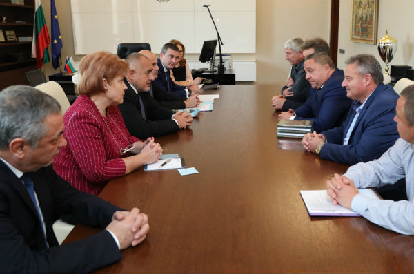 Ще се увеличат правомощията на кметовете на малките населени места