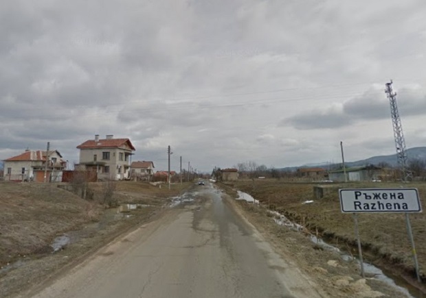 Тръстикови рогозки пренесли в миналото маларията от морския бряг в казанлъшко село