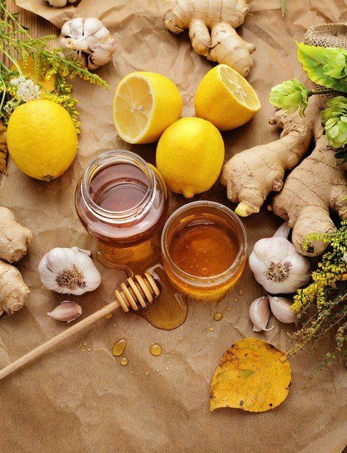 Природолечителят Иван Гарабитов: Мед, лимон, джинджифил, чесън и ябълков оцет пазят от грип