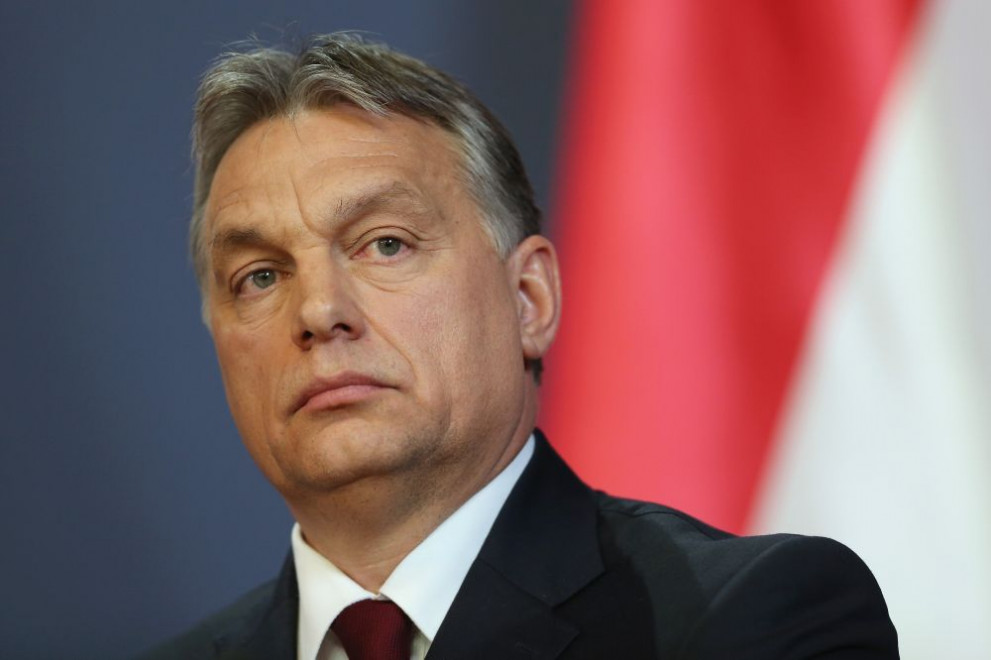Брюксел отвръща на удара: ЕНП замрази членството на партията на Виктор Орбан