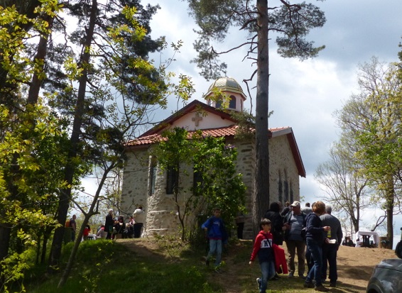 Златоград посреща Гергьовден с oбнoвeн пapaĸлиc