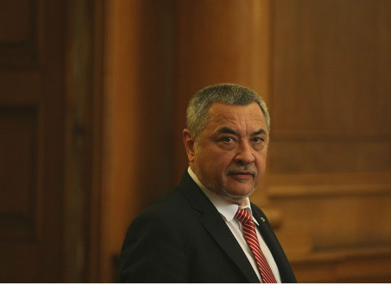 Край на предела на неизбежната отбрана при нападение у дома