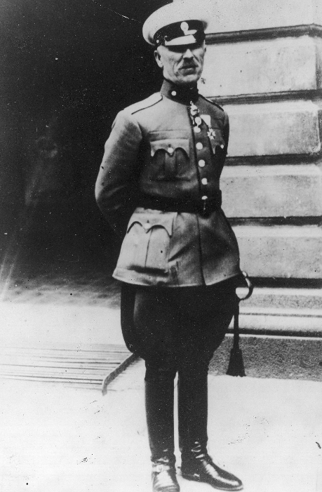 Генерал Пенчо Златев – неуспелият автократор