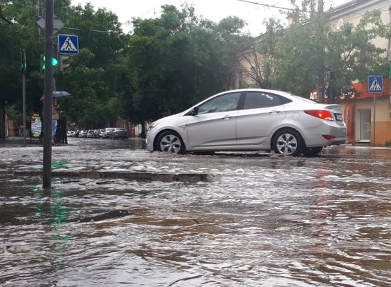 Спокойно! Поройни наводнения няма да има