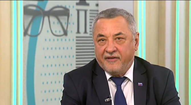 Валери Симеонов: Рекет или договорки за партийната субсидия не е имало