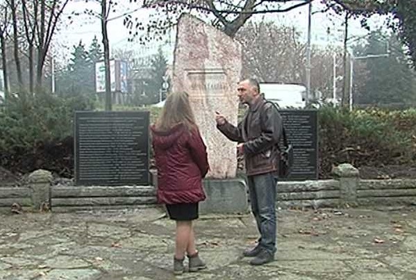 Между имената на скандалния руски паметник в Бургас може да има и такива на мародери и военнопрестъпници