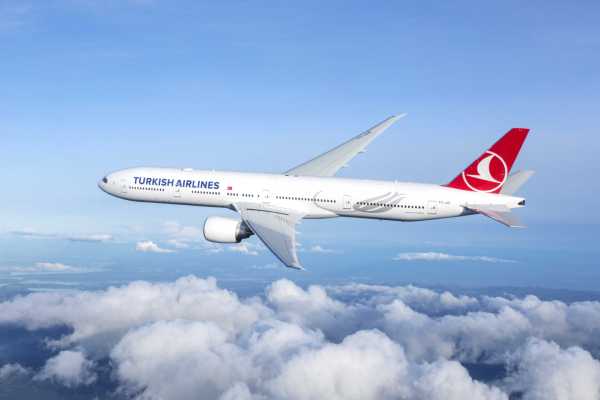 Turkish Airlines няма да спира полетите до Москва