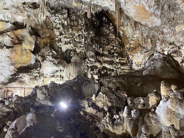 Пещерата „Добростански бисер" ще работи без почивен ден