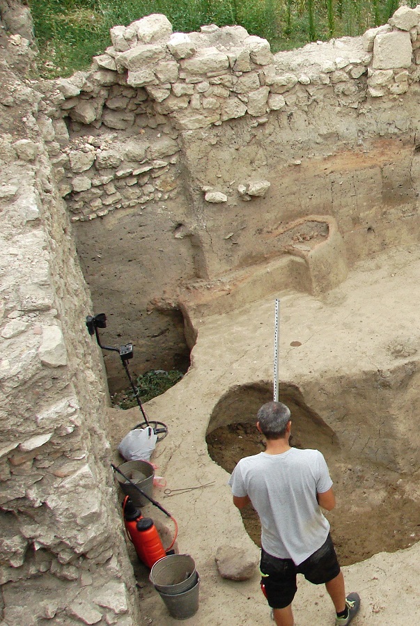 При разкопки на римския кастел Сексагинта Приста археолозите попаднаха на тракийското селище Плестридава