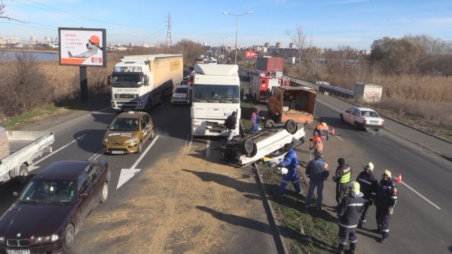 Двама загинаха при катастрофа на магистрала „Тракия“