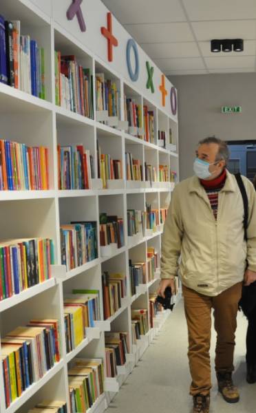 Регионалната библиотека „Пейо К. Яворов“ в Бургас има повод за празнуване