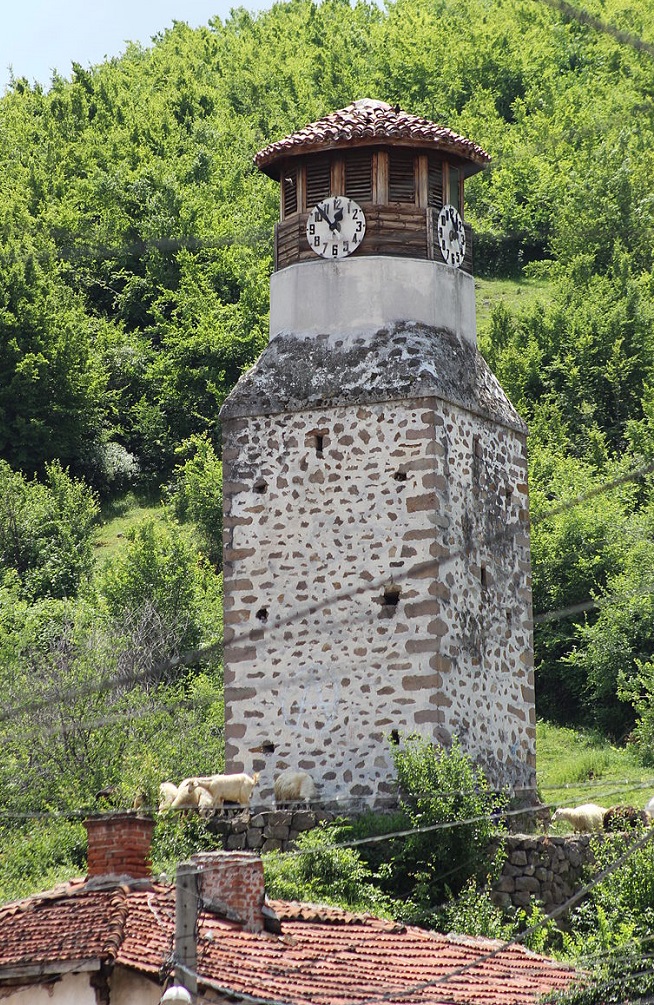 Ще реставрират Часовниковата кула в Пещера, чийто механизъм е изработен в Техникума по фина механика в София