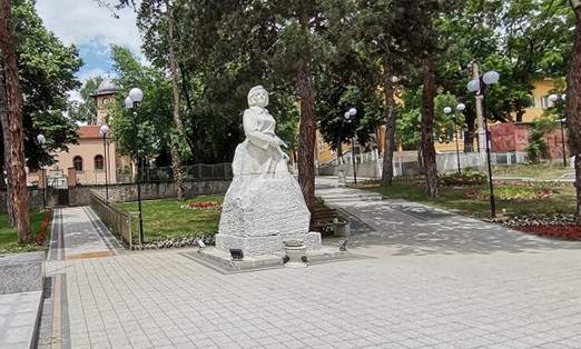 Парк във Велинград бе обновен с европейски средства