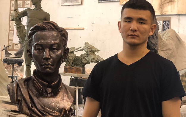 В Двора на кирилицата откриват паметник на монголски писател