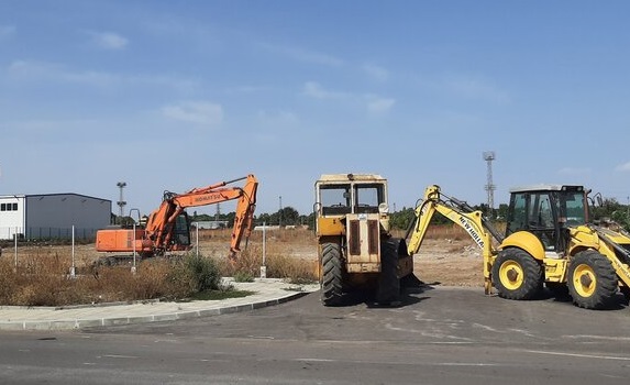 В Бургас ще правят луксозни седалки и акустични стени за кина, театри и стадиони