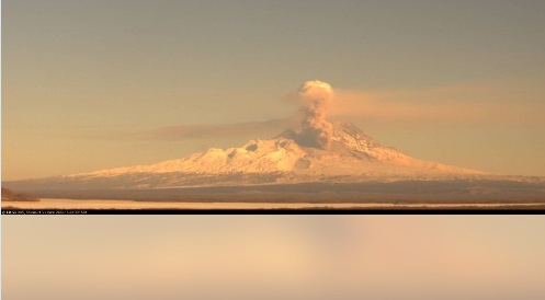Вулкан на Камчатка се кани да изригне