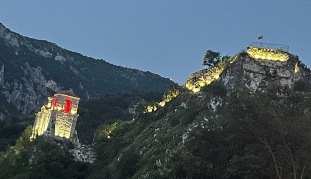 Асеновата крепост отново е осветена
