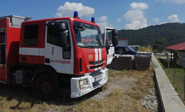 Два пожара избухнаха в Асеновградско