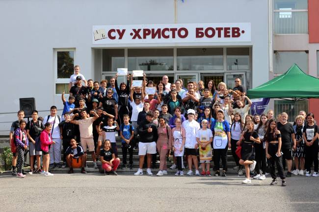 СУ „Христо Ботев“ в Камено се включи в инициативата „Европейски ден на спорта в училище“