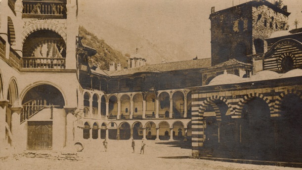 Силно земетресение почти разрушава преди 120 години Рилския манастир
