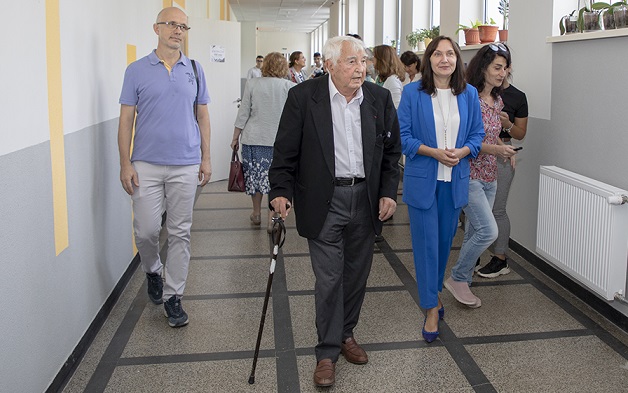 Използването на електрически скутери в дъждовно време е опасно